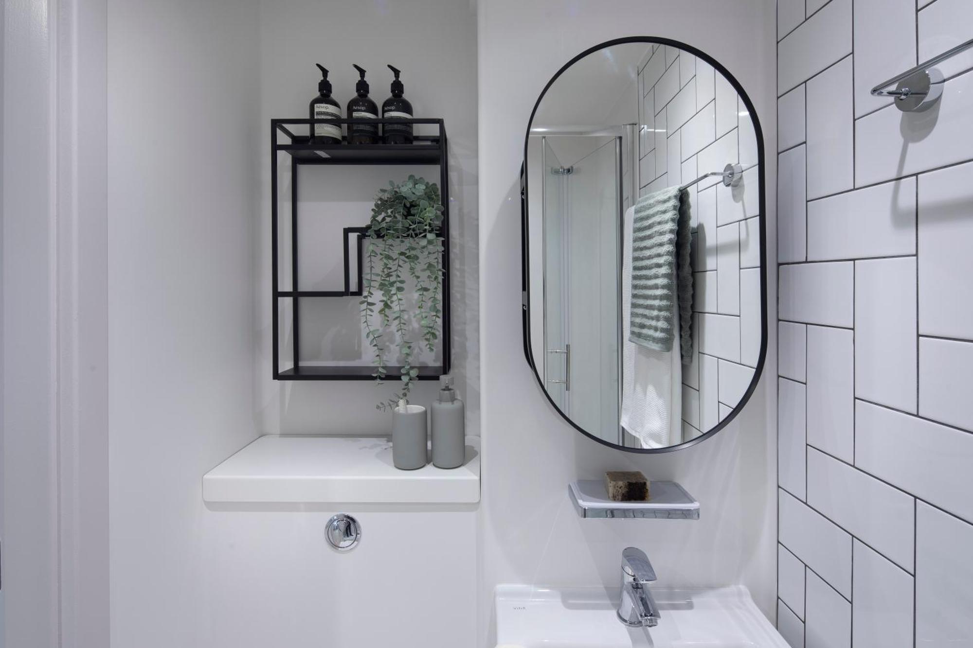 Keel House Modern Kapselhotel *